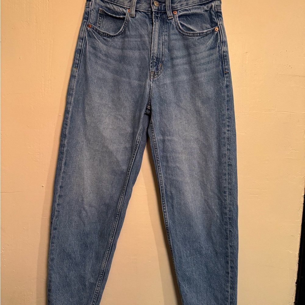 GAP Barrel High Rise Jean
